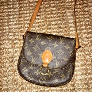 Louis Vuitton St. Cloud